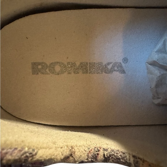 Romika Floral Platform Sneakers EU 40 (US 9-9.5) - With Original Box - Picture 5 of 9